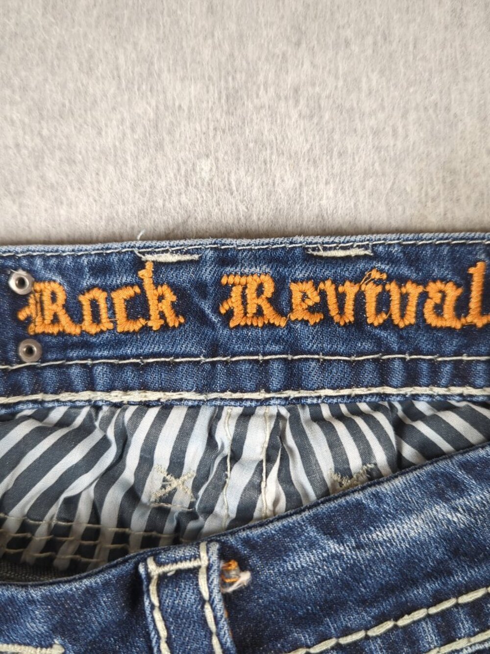 Rock Revival Jeans Women's 26 (Fits 29x28.5) Blue Raizel Easy Boot Thick Stitch - Picture 4 of 11